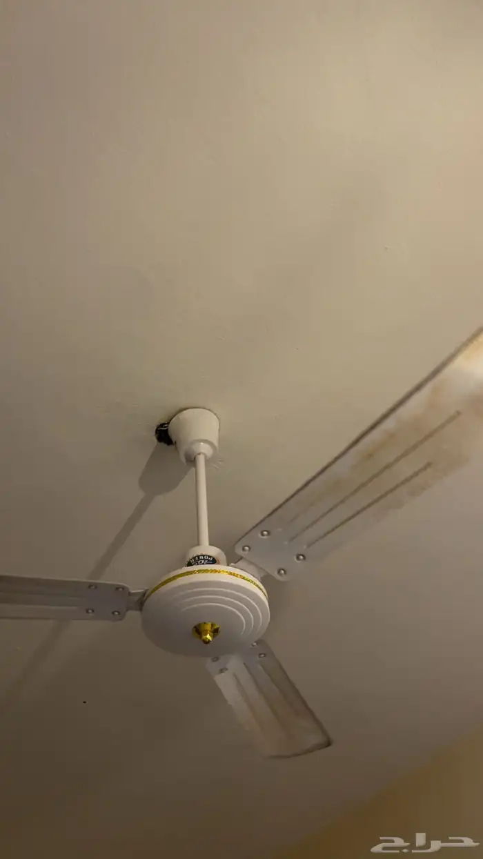 للبيع اثاث ومطبخ وسياكل 0
