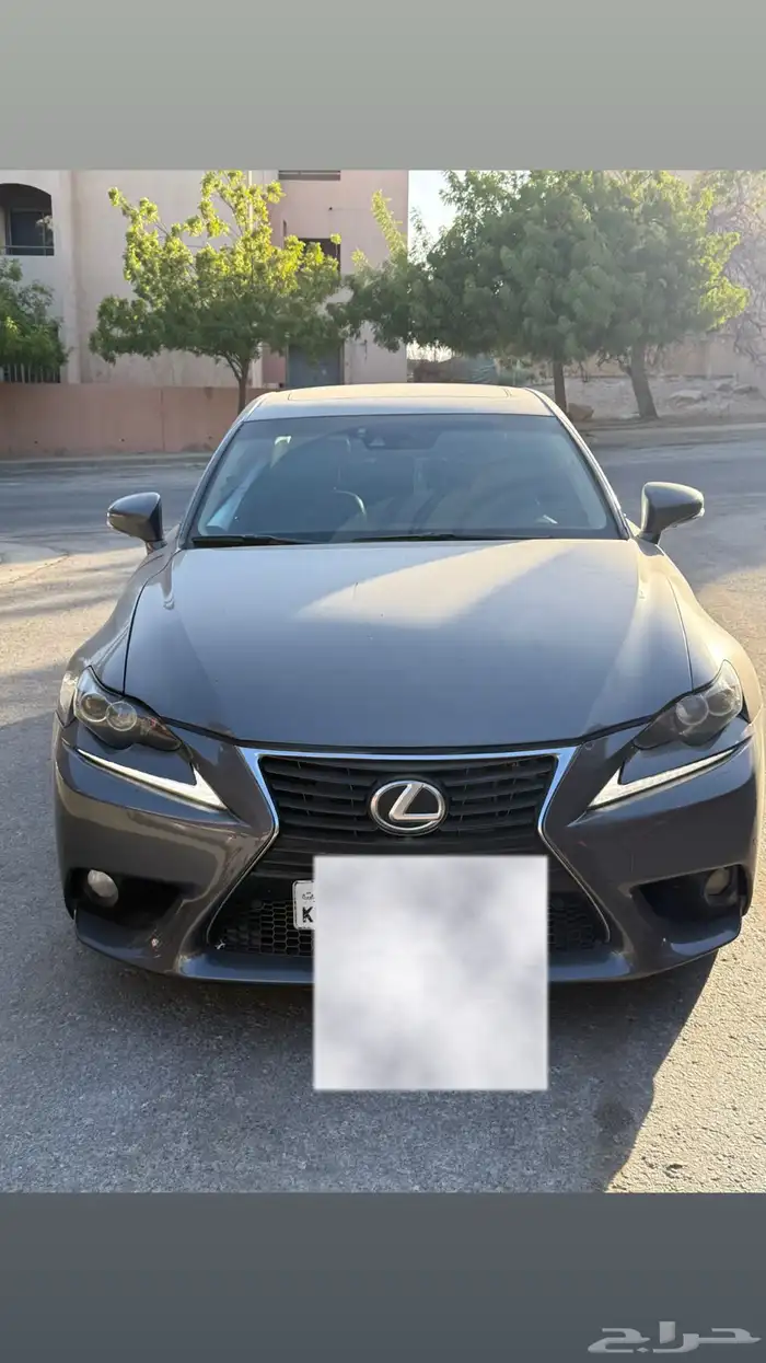 لكزس 350 is فل للبيع تشليح 6