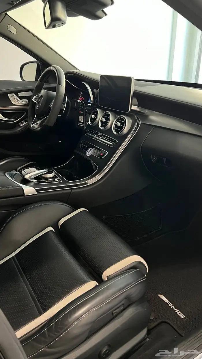 مرسيدس C63s 9