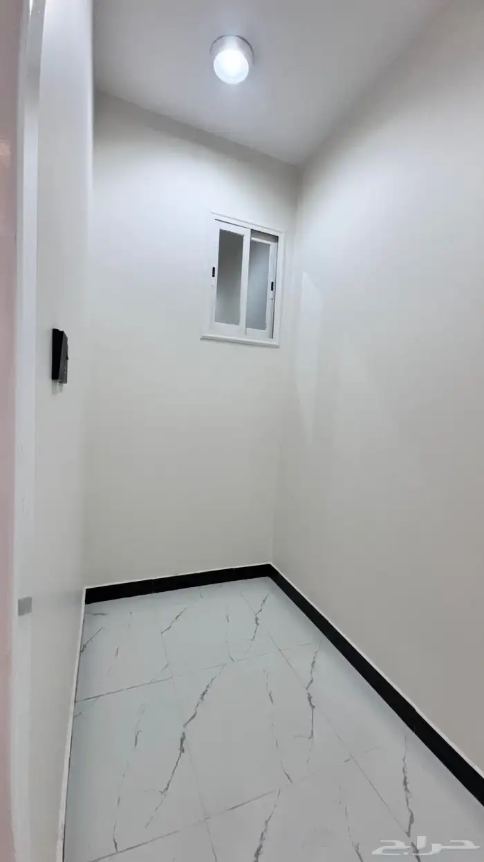 للبيع شقق علوي خميس مشيط حى دره الموسى 9