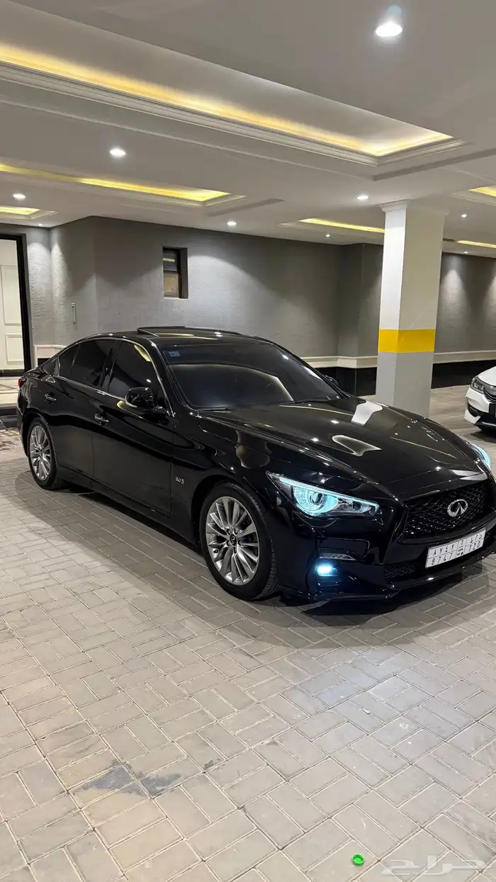 انفنتي Q50 2020 اسود ملكي 6