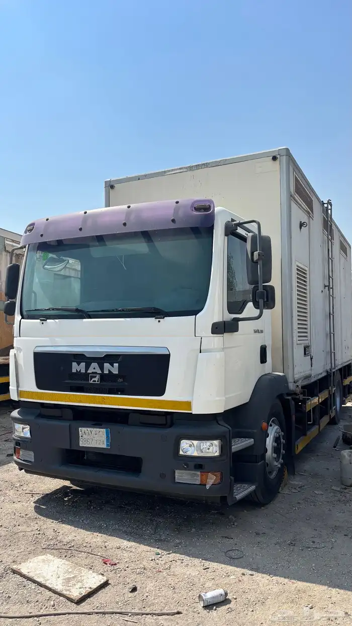 مان ومرسدس. شاحنات 6