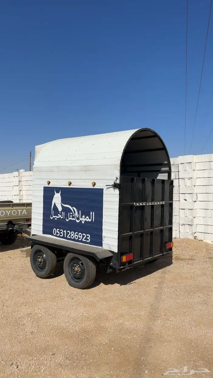 عربة نقل خيل 0