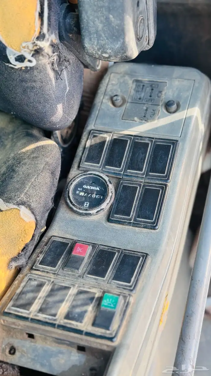 للبيع حفار فولفو Volvo EC210BLC 2011 20