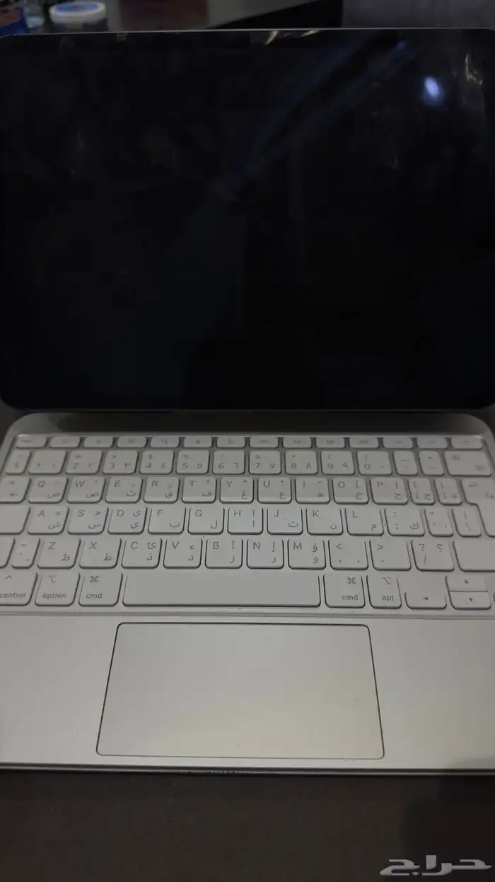 ماجيك كيبورد ايباد 11 انش M4 0