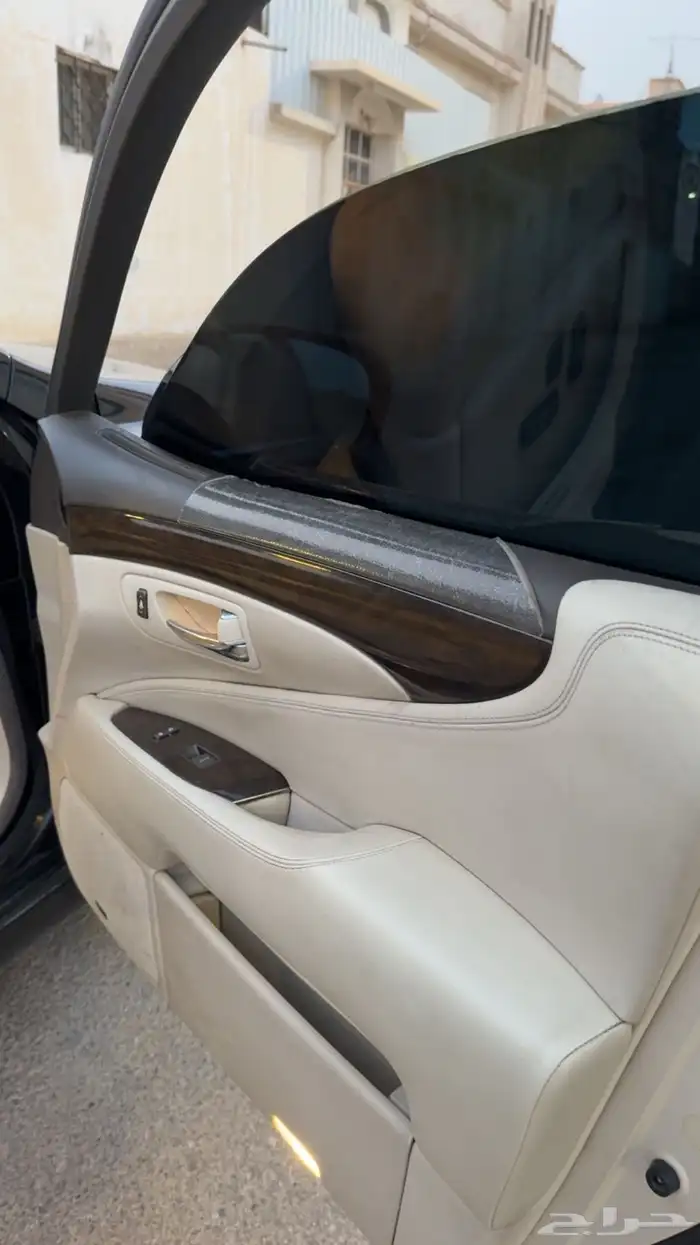 للبيع لكزس ls460l 2007 13