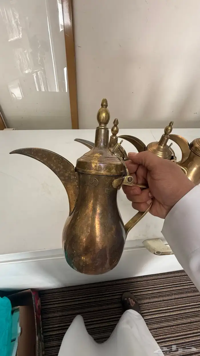 7 دلال رسلان قديمه ونظيفه 13