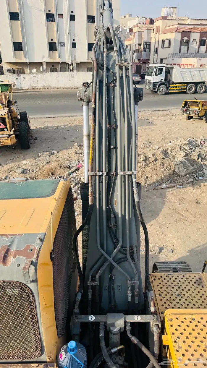 للبيع حفار فولفو Volvo EC210BLC 2011 14