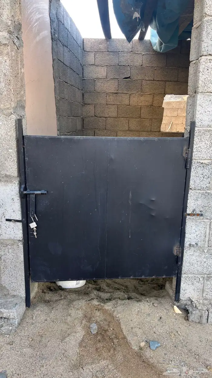 باب اسطبل خيل للبيع 1