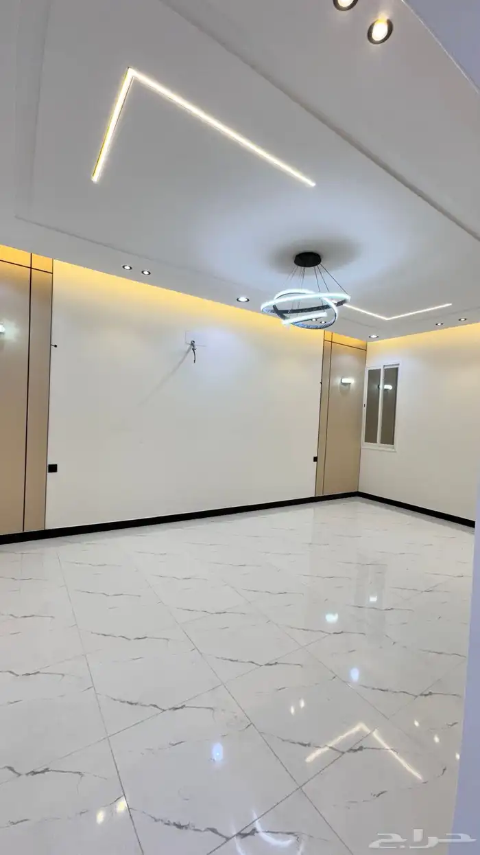 للبيع شقق علوي خميس مشيط حى دره الموسى 10
