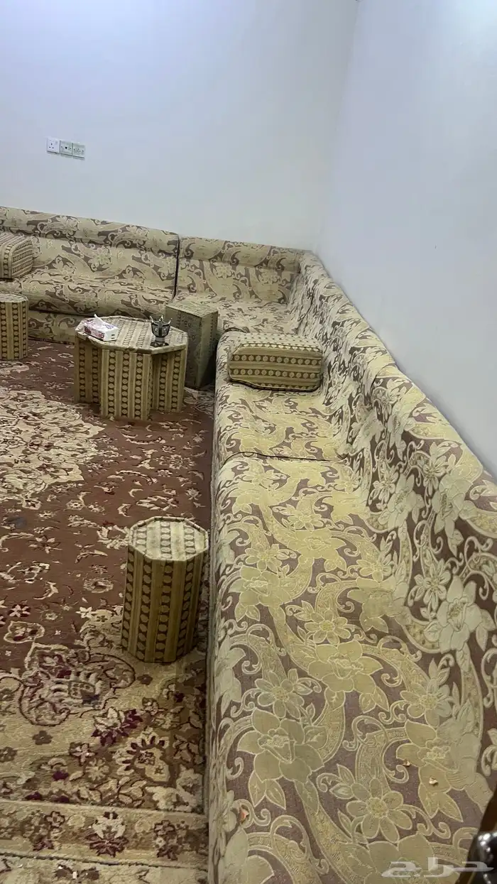 مجلس اسفنج مضغوط غرفه 4 متر فى 6 متر كبير 250 ريال 1