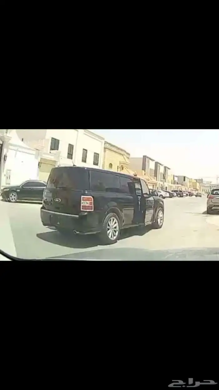 فورد فلكس ممشى قليل 10