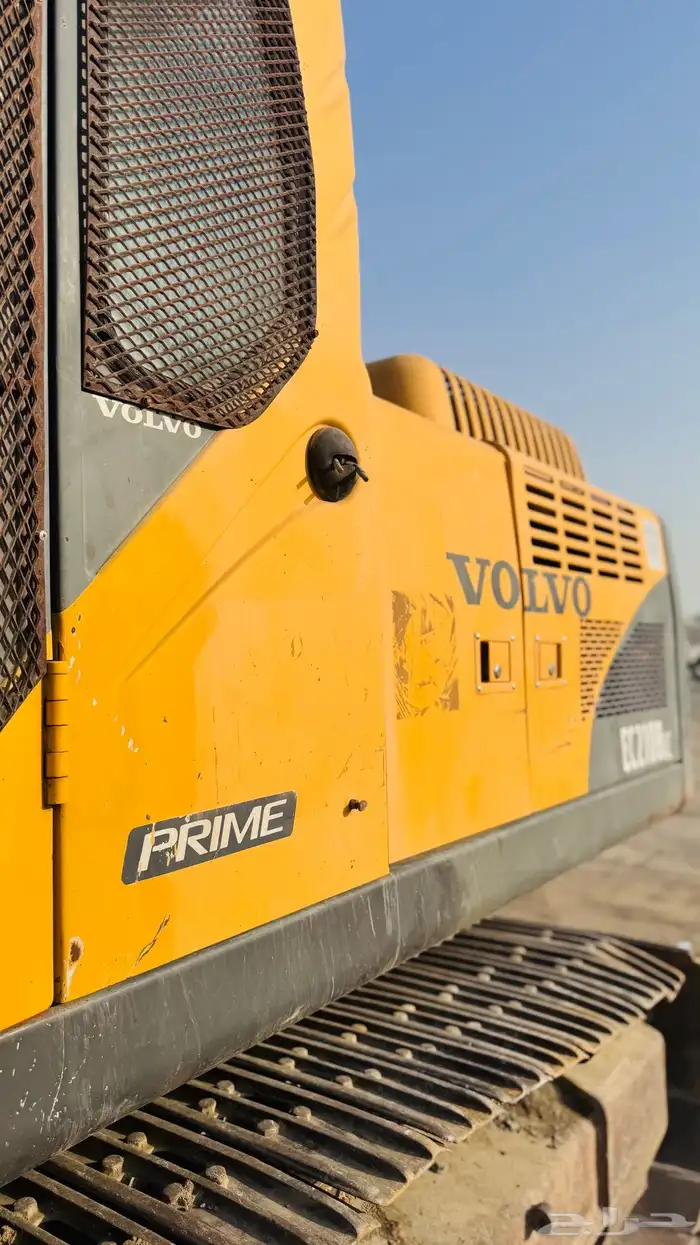 للبيع حفار فولفو Volvo EC210BLC 2011 7
