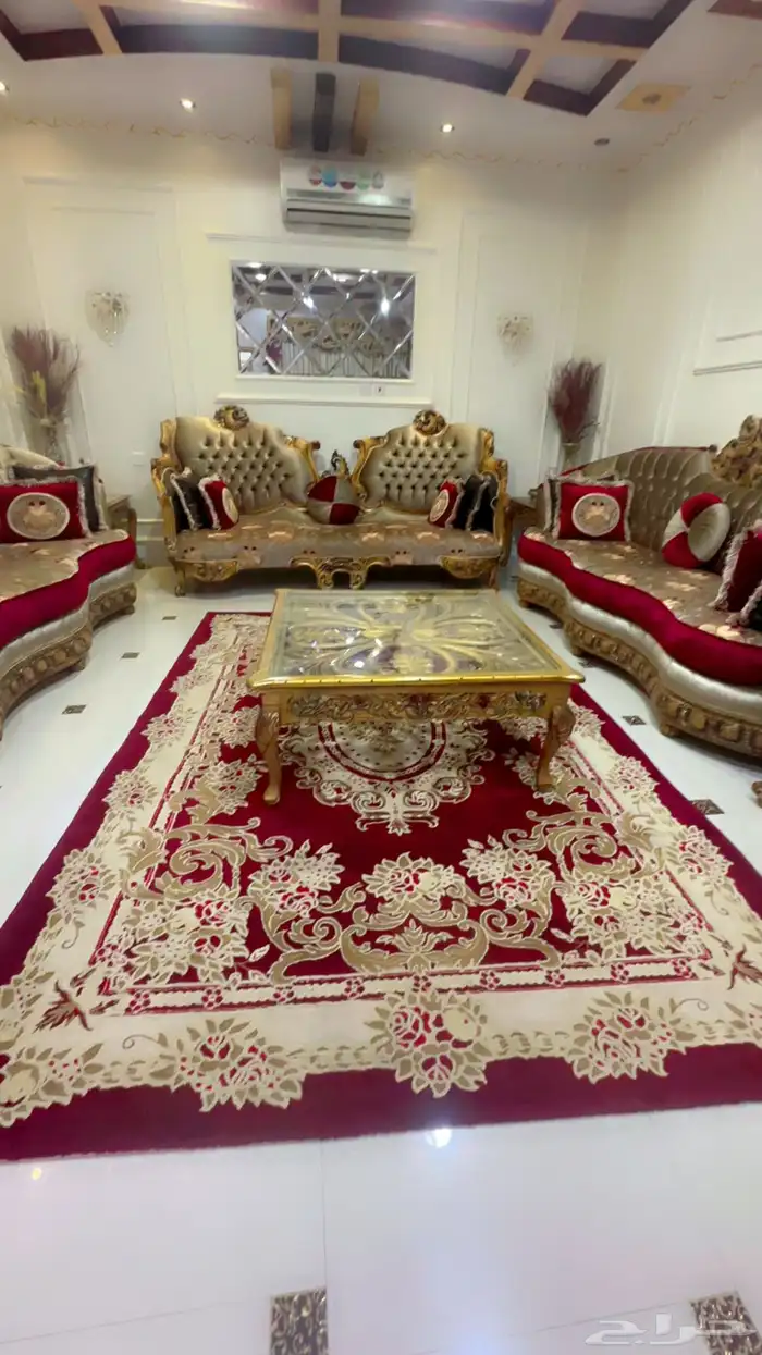 كنب مستعمل استعمال نظيف مع ثلاث طولات 7