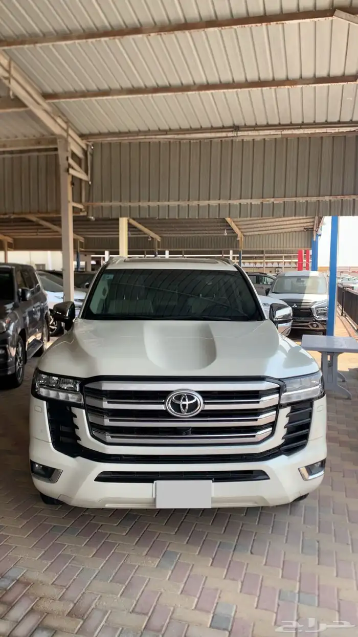 لاندكروزر 2023 GXR3 0