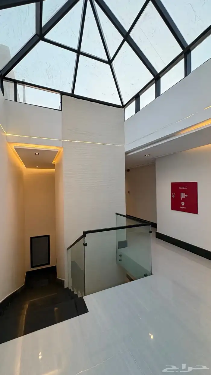 عمارة للايجار بالكامل في الدار البيضاء 5