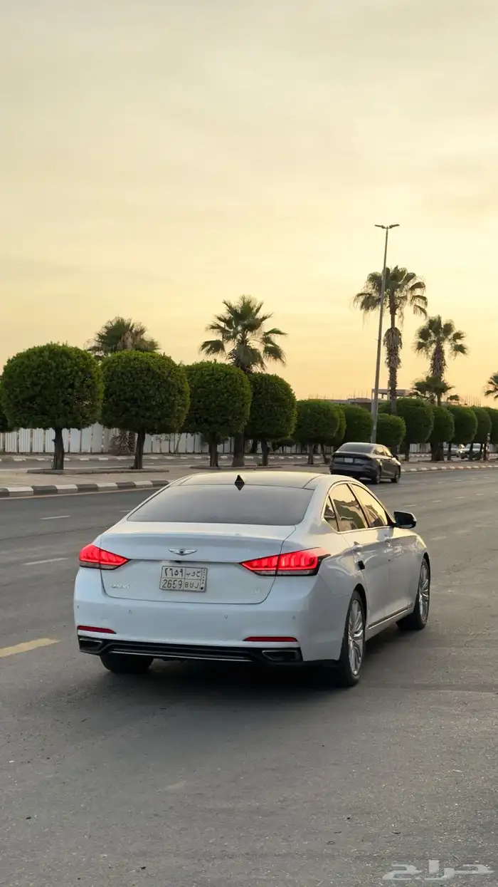 جنسيس 2015 G80 7