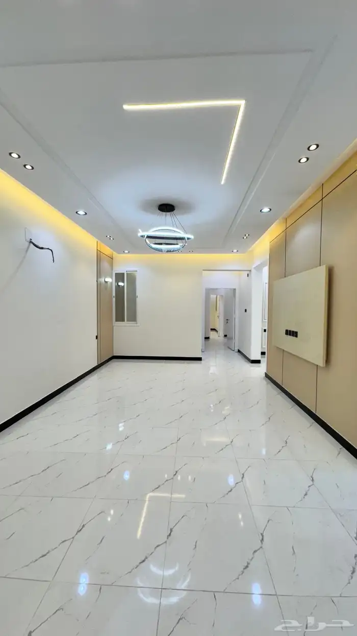 للبيع شقق علوي خميس مشيط حى دره الموسى 7