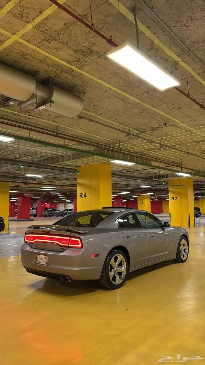 تشارجر 2014 8v 6