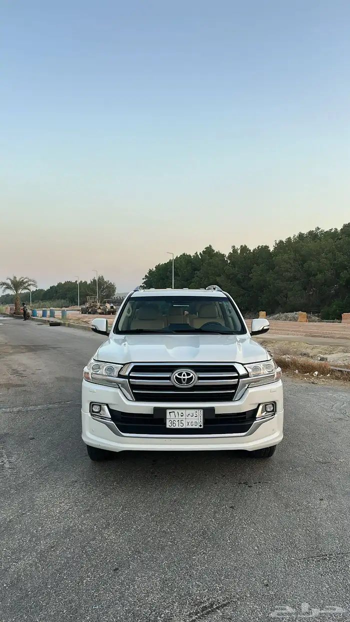 لاندكروزر فكسار 2019 5.7 1