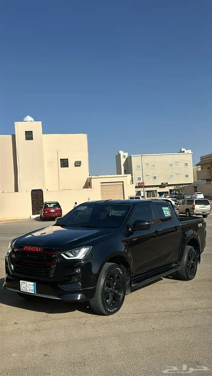 ايسوزو ديماكس 0
