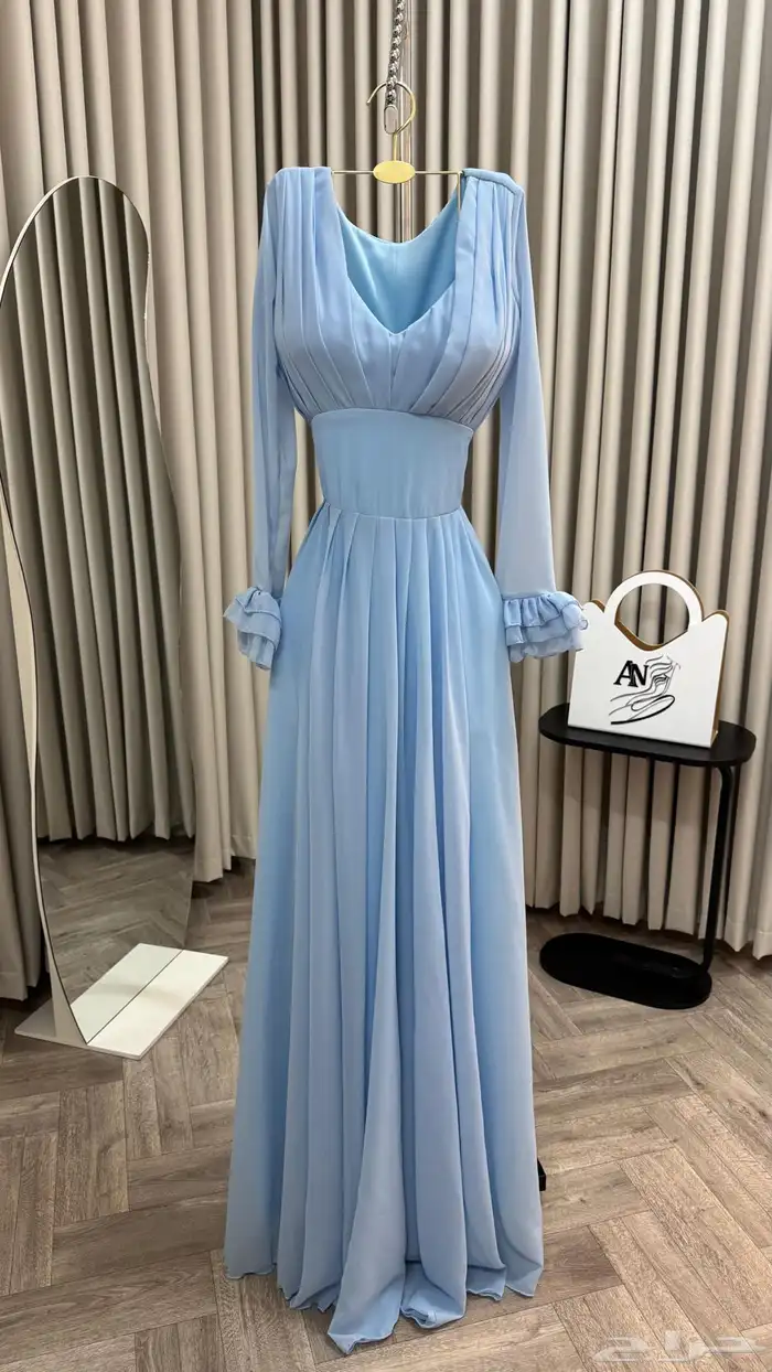 افخم تشكيلة فساتين لسهرات و مناسبات مميزة بأسعار مغرية جدا 24