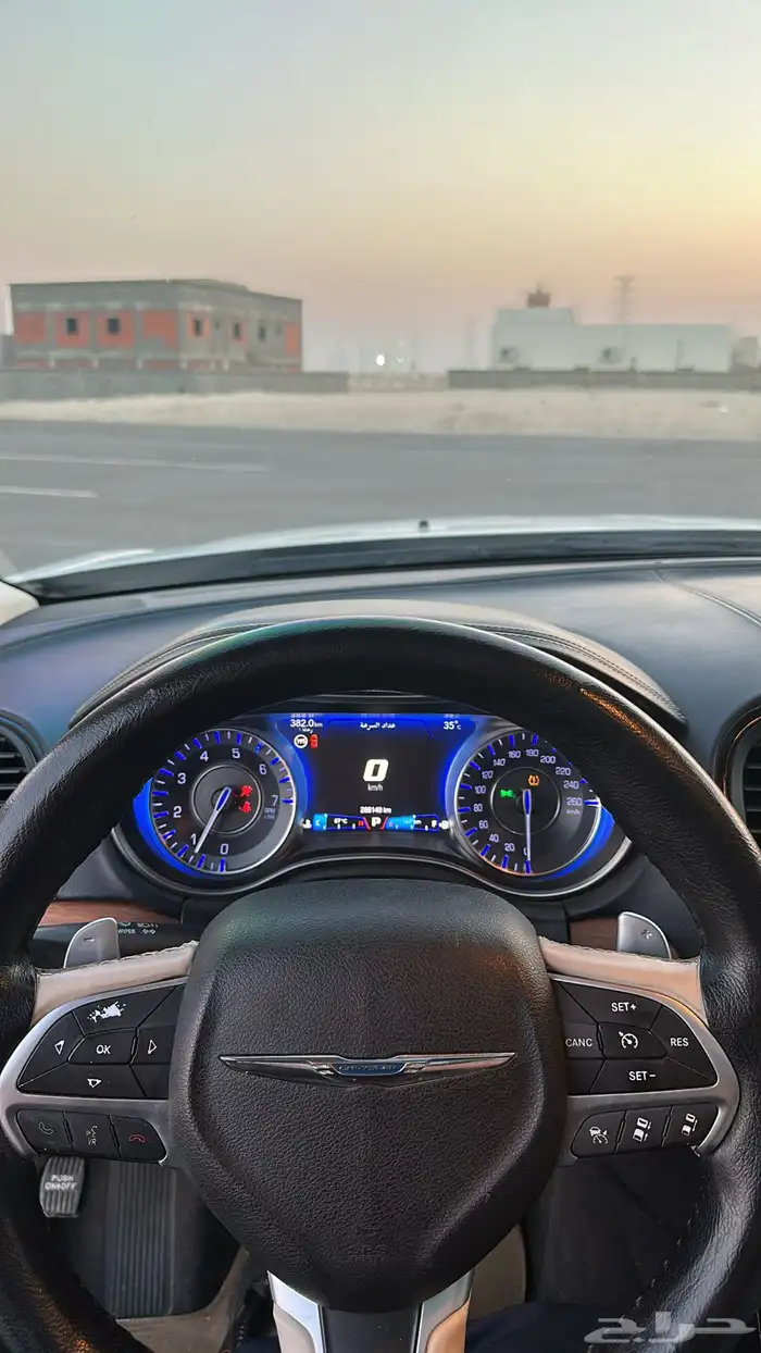 للبيع كلايزر 2016 8 سلندر معدل SRT 8