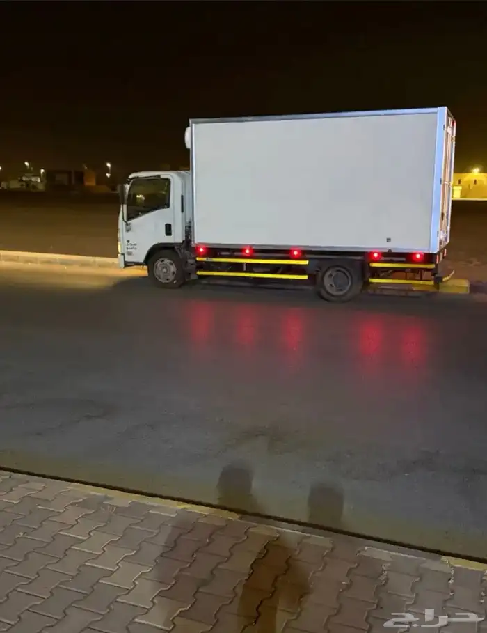 نقل من القصيم الى الرياض وجميع مناطق المملكة باسعار مناسبة 0