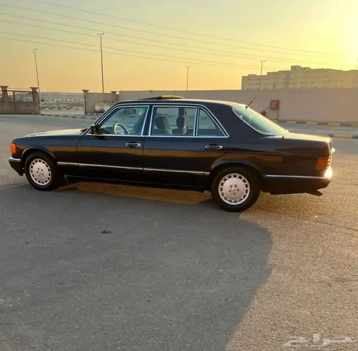 مرسيدس موديل1991 560 0