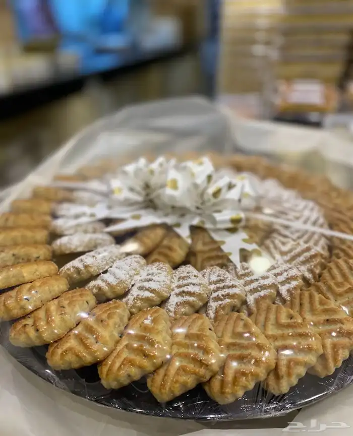 قهوجي و مضيف و صبابين قهوة 0