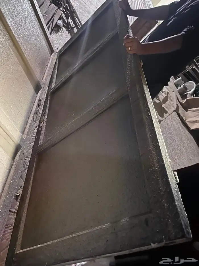 بيبان خشب بيع مستعجل ع 50 0