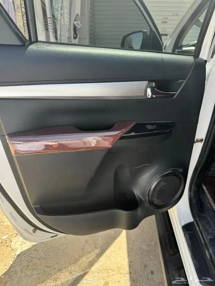 هايلوكس دبل 2025 5