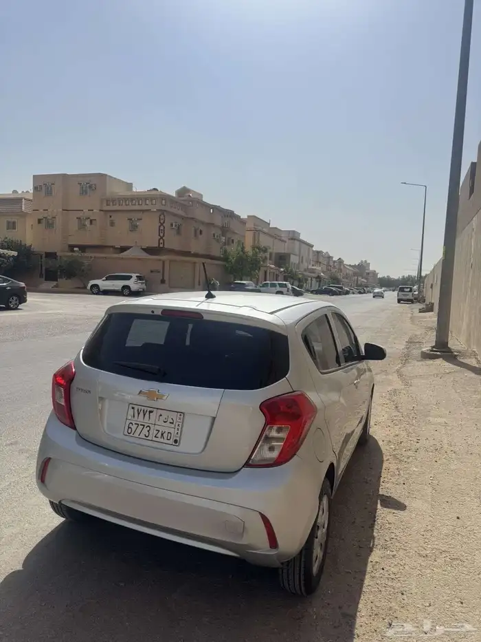 للبيع سبارك 6