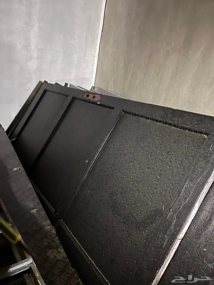 بيبان خشب بيع مستعجل ع 50 1