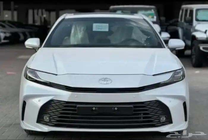 كامري LE 2025 سعودي السعر 123.000 2