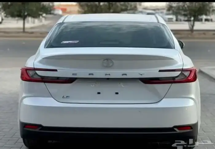 كامري LE 2025 سعودي السعر 123.000 3