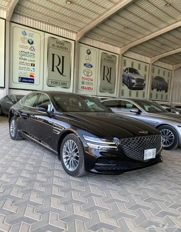 جنسس G80 برستيج 2024وكاله عداد50 سعودي اسود و فضي ضمان وكالة 3