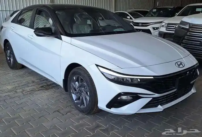 هيونداي النترا سمارت 2.0 سقف اسود موديل2025 0