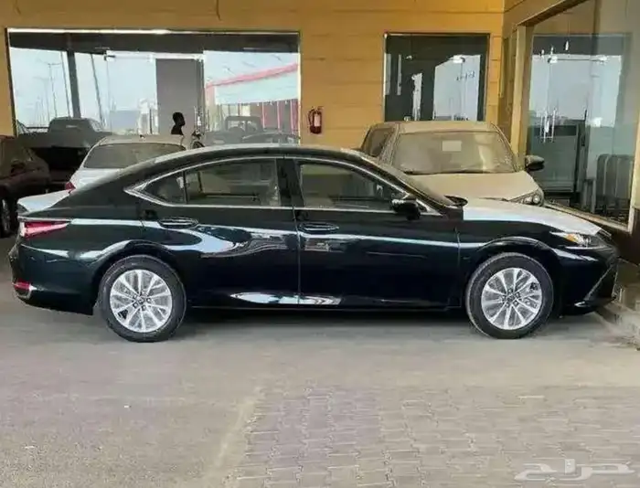 لكزس ES250 2025 4