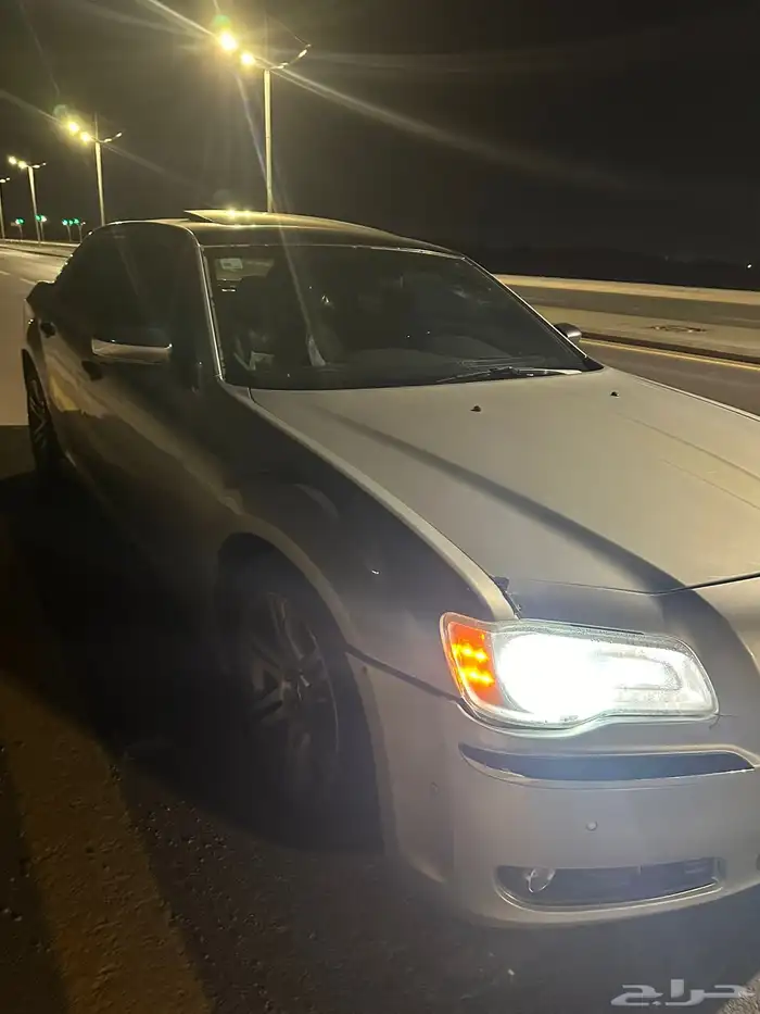 كرايسلر 2012 6 سلندر 4