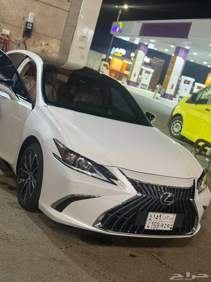 لكزس Es350 2024 3