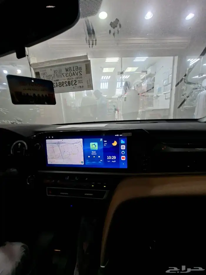 شاشة كامري 2025 18