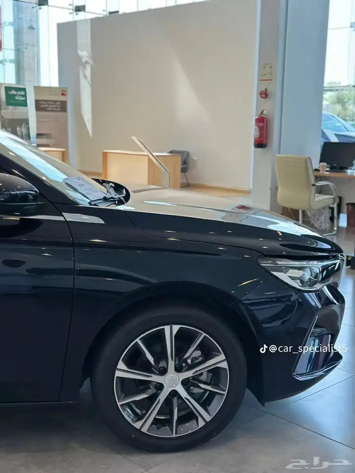 جيلي امجراند GF 2025 عروض للكاش والتمويل راتب يبدا  من 3500 1