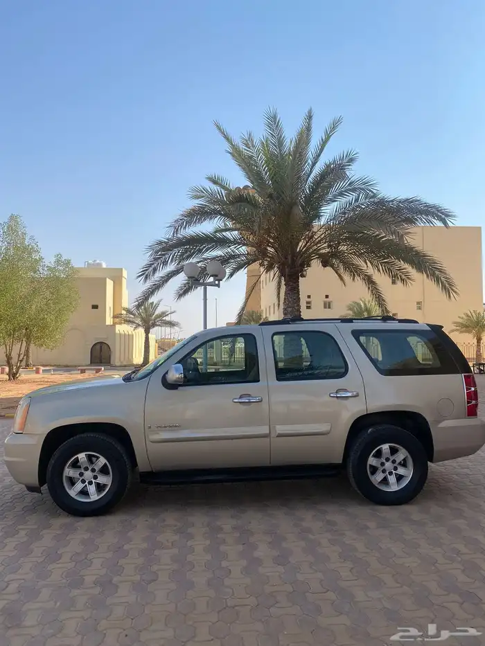 سيارة يوكن 0