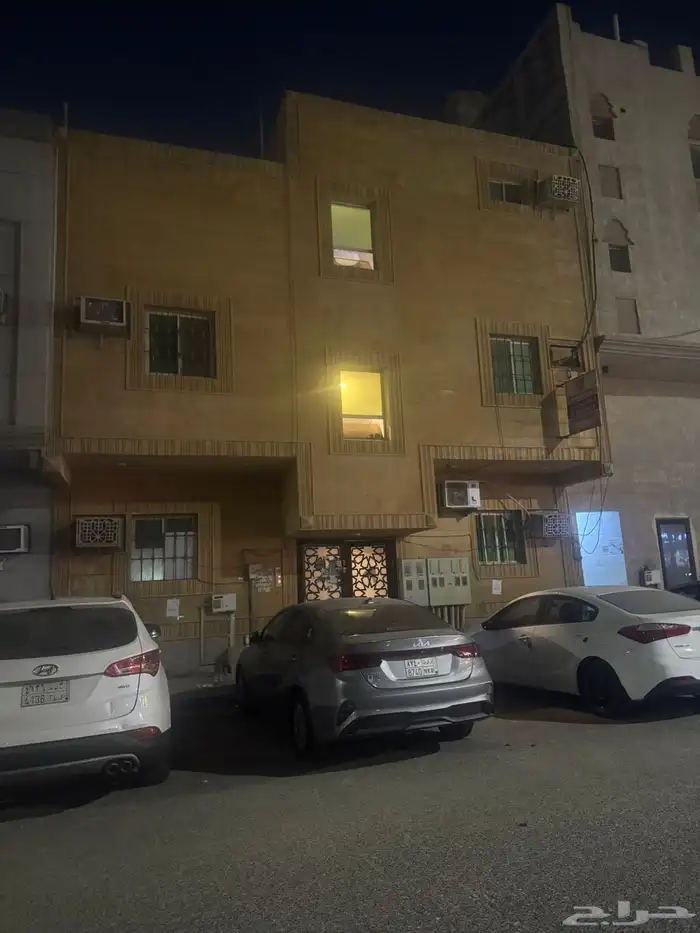 للبيع عماره بدخل ممتاز 0
