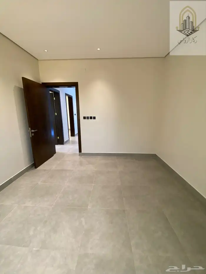 فلل روف ارضي وعلوي حي الصفا 14