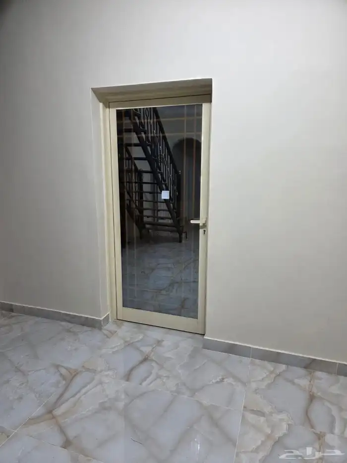 باب الامنيوم 0