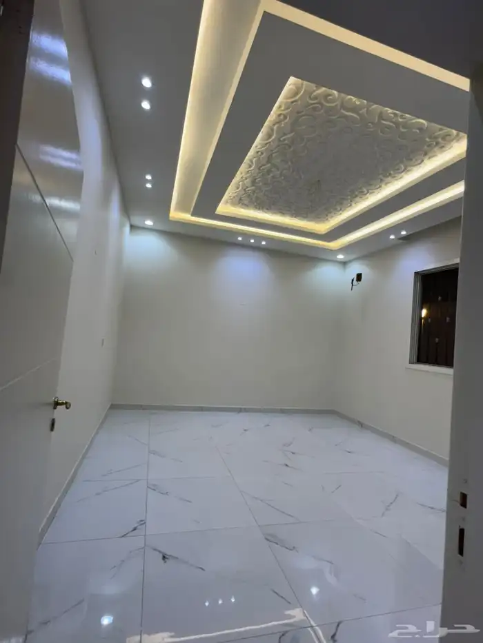 دور ارضي للايجار 15