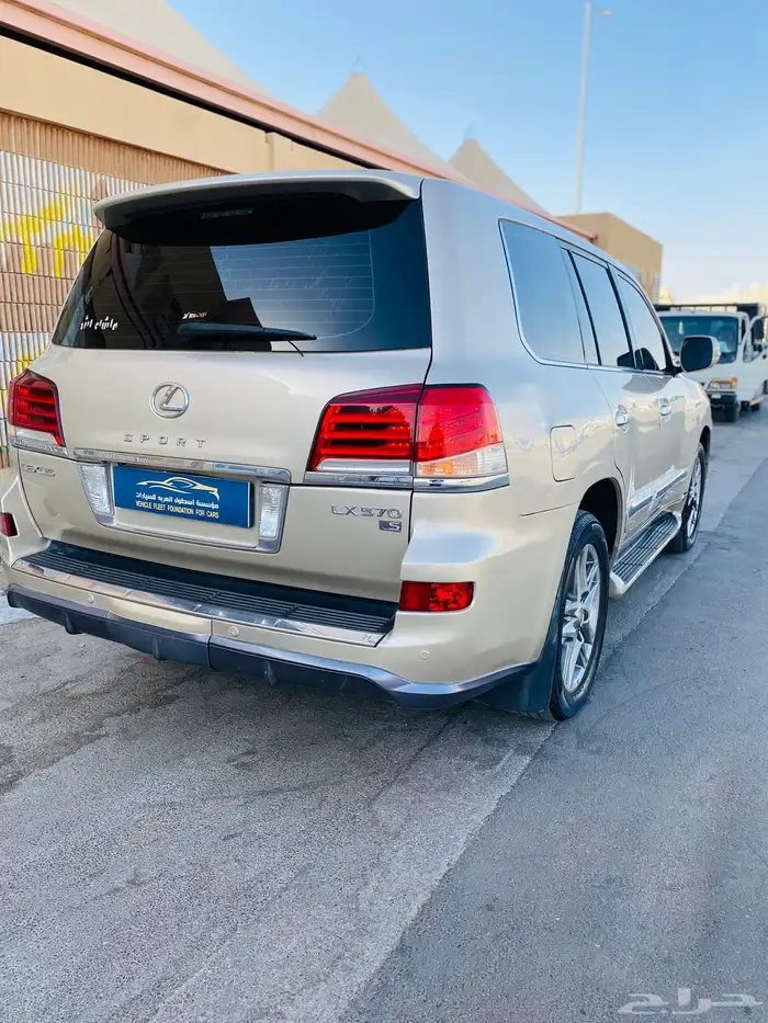 لكزس LX570 سبورت 6