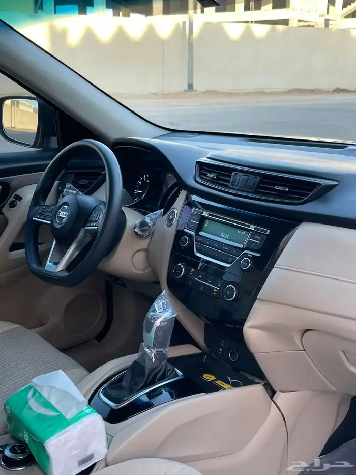نيسان اكس تريل 24